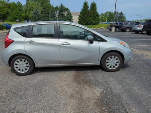 2016 Nissan Versa Note SR
