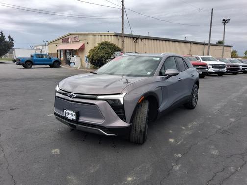 2025 Chevrolet Blazer EV eAWD LT