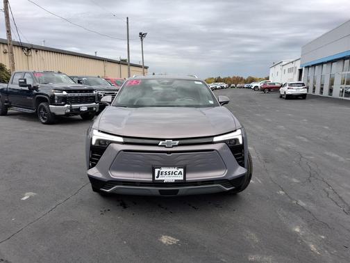 2025 Chevrolet Blazer EV eAWD LT