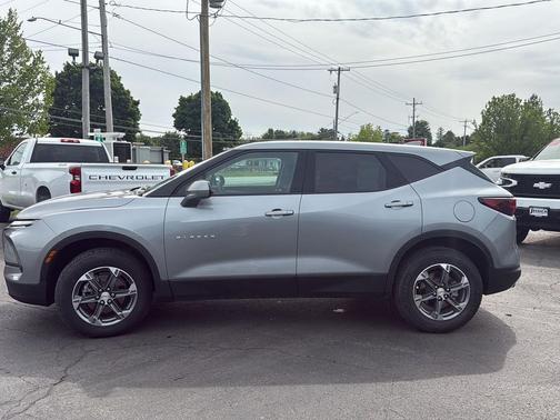 Sterling Gray Metallic 2025 Chevrolet Blazer 2LT