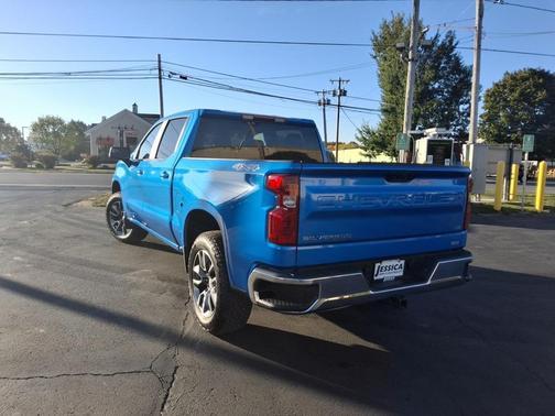 2025 Chevrolet Silverado 1500 LT