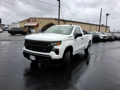2025 Chevrolet Silverado 1500 WT