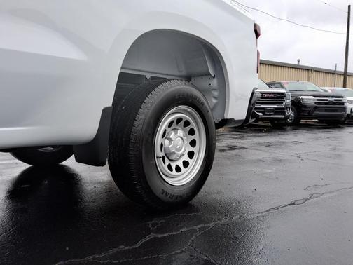 2025 Chevrolet Silverado 1500 WT