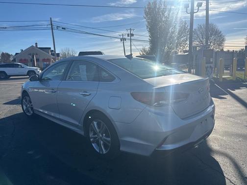 2018 Hyundai SONATA SEL