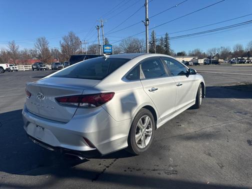 2018 Hyundai SONATA SEL