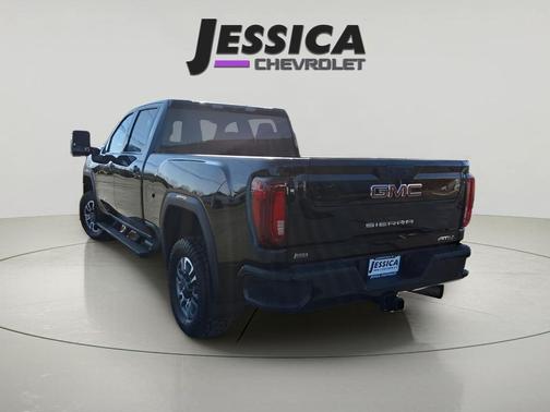 2023 GMC Sierra 2500 AT4