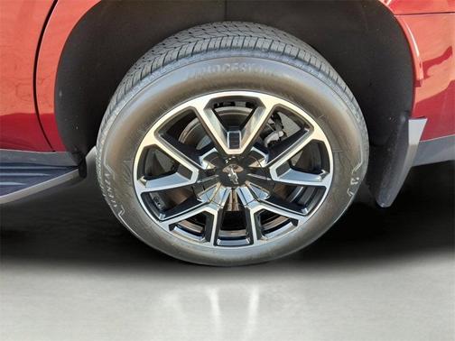 2023 Chevrolet Tahoe 4WD RST