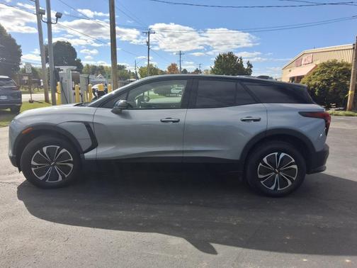 2025 Chevrolet Blazer EV eAWD LT
