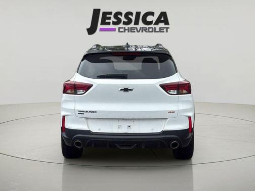 Summit White 2023 Chevrolet Trailblazer RS