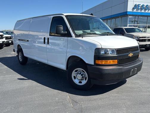 Summit White 2025 Chevrolet Express 2500 LT