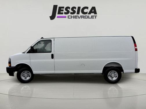 Summit White 2025 Chevrolet Express 2500 LT