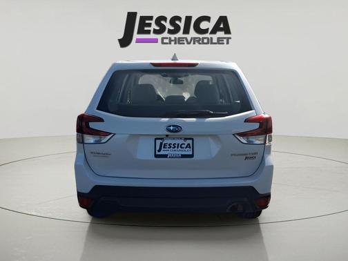 2022 Subaru Forester Base