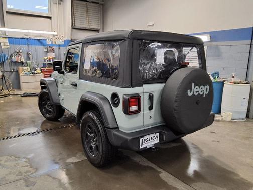 2023 Jeep Wrangler Sport