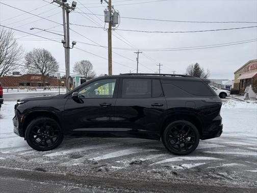 2025 Chevrolet Traverse RS