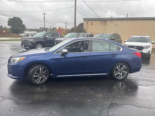 2017 Subaru Legacy Sport