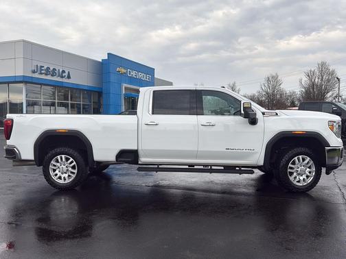 2023 GMC Sierra 3500 SLT