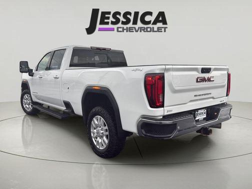 Summit White 2023 GMC Sierra 3500 SLT
