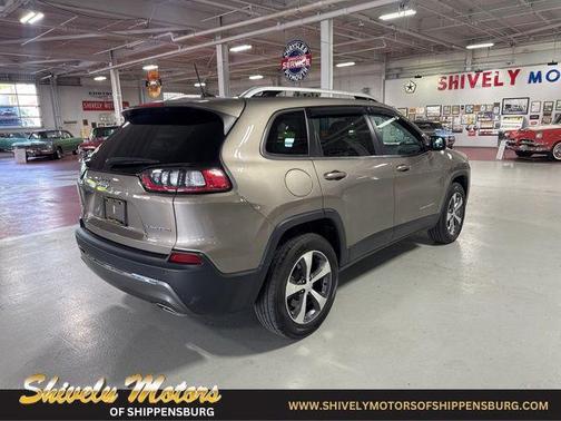 Light Brownstone Pearlcoat 2020 Jeep Cherokee Limited