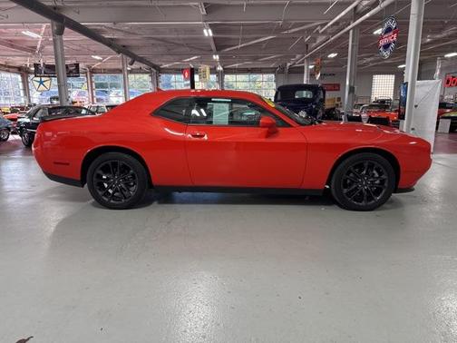 2023 Dodge Challenger SXT