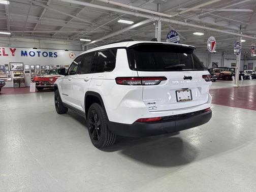 2025 Jeep Grand Cherokee L Altitude