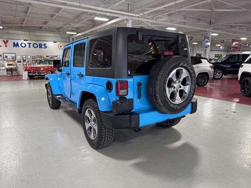 2017 Jeep Wrangler Unlimited Sahara