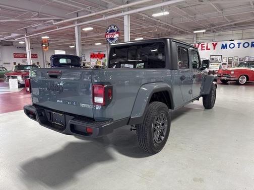 2025 Jeep Gladiator Sport S