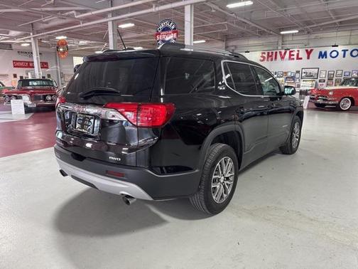 2019 GMC Acadia SLE-2