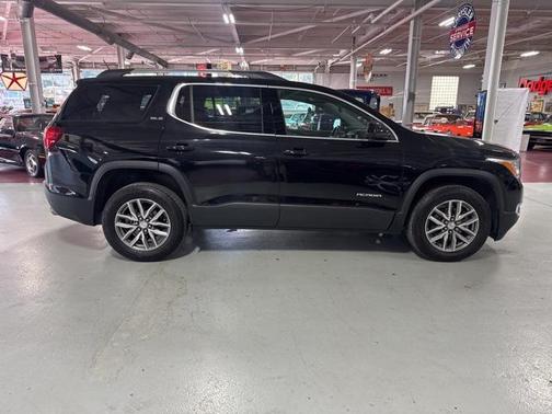 2019 GMC Acadia SLE-2