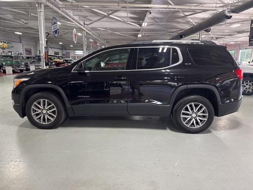 2019 GMC Acadia SLE-2