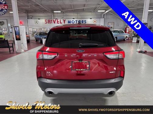 2020 Ford Escape SE