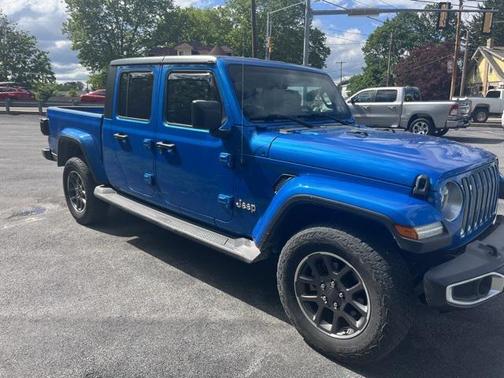 2021 Jeep Gladiator Overland