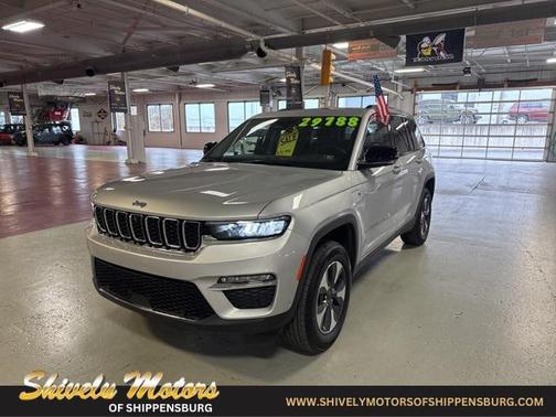 2022 Jeep Grand Cherokee 4xe Base