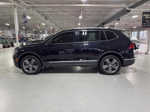 2019 Volkswagen Tiguan 2.0T SEL R-Line 4MOTION