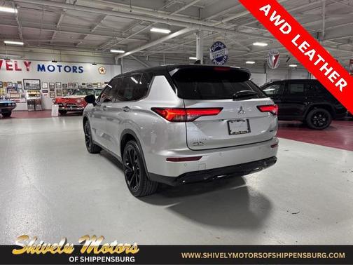 2023 Mitsubishi Outlander SEL Black Edition S-AWC