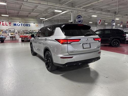 2023 Mitsubishi Outlander SEL Black Edition S-AWC
