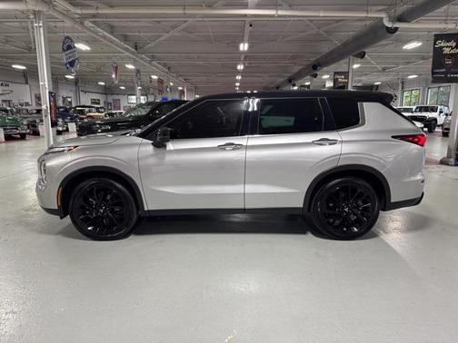 2023 Mitsubishi Outlander SEL Black Edition S-AWC