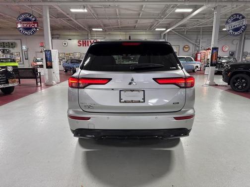 2023 Mitsubishi Outlander SEL Black Edition S-AWC