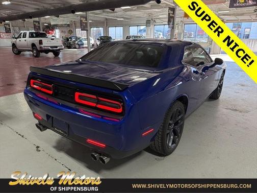 2022 Dodge Challenger SXT