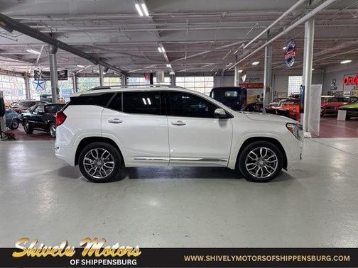 White Frost Tricoat 2024 GMC Terrain Denali