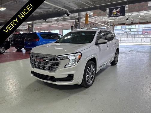 White Frost Tricoat 2024 GMC Terrain Denali