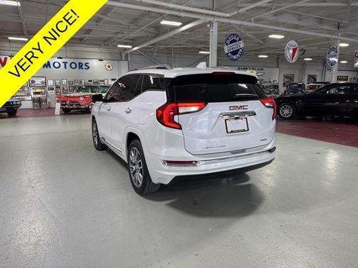 White Frost Tricoat 2024 GMC Terrain Denali