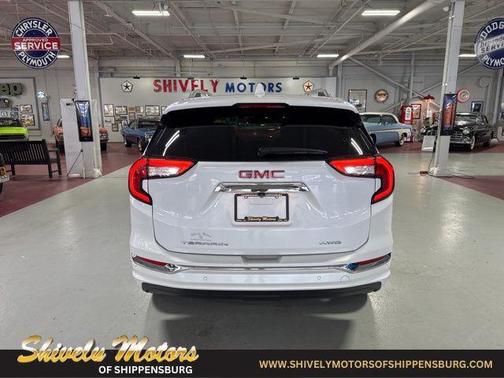White Frost Tricoat 2024 GMC Terrain Denali