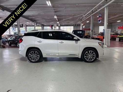 White Frost Tricoat 2024 GMC Terrain Denali