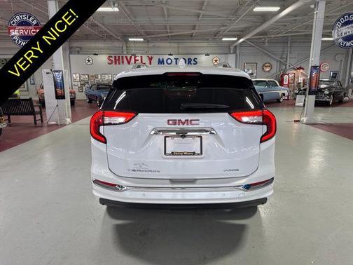 White Frost Tricoat 2024 GMC Terrain Denali