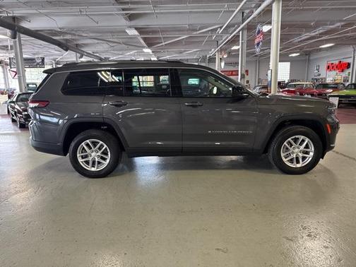 2021 Jeep Grand Cherokee L Laredo