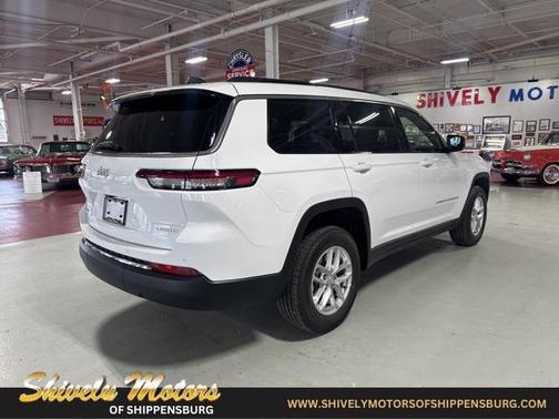 2025 Jeep Grand Cherokee L Laredo