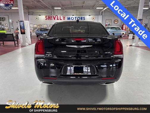 2019 Chrysler 300 S