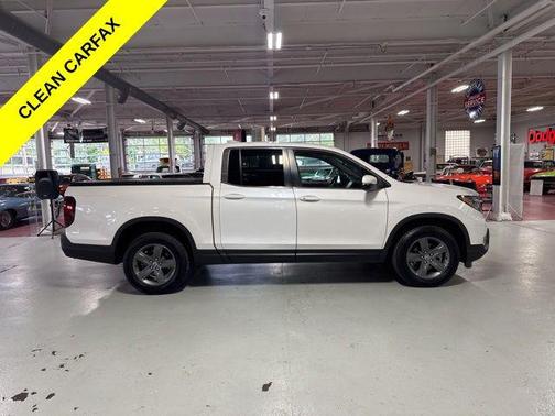 Platinum White Pearl 2023 Honda Ridgeline RTL