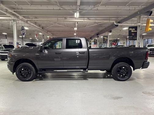 2026 RAM 2500 Black Express Crew Cab 4x4 8' Box