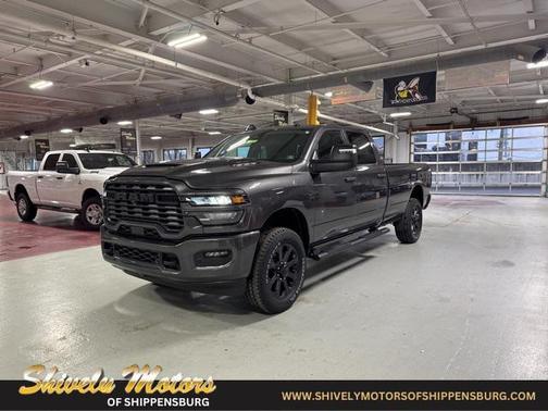 2026 RAM 2500 Black Express Crew Cab 4x4 8' Box